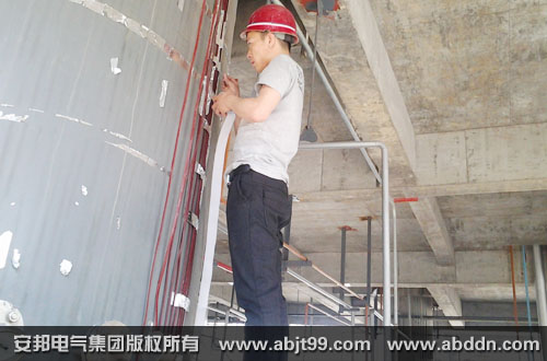 天津寶坻化工廠管道電日皮视频网站保溫工程